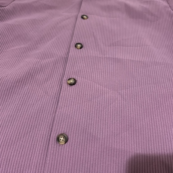 OSOS Design purple short sleeve button up shirt in size small. - Picture 3 of 4